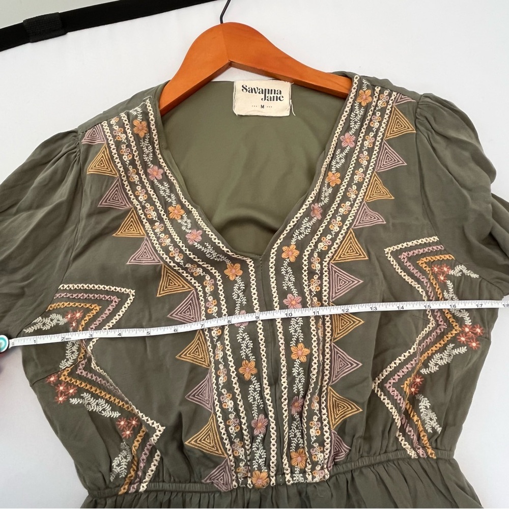 Savanna Jane Geometric Embroidered Patterned Olive Green Mini Dress Size Medium - Picture 10 of 10